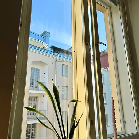 Apartment Cozy & Peaceful Kallio Near Everything