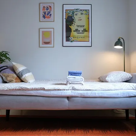 Apartment Cozy & Peaceful Kallio Near Everything *
