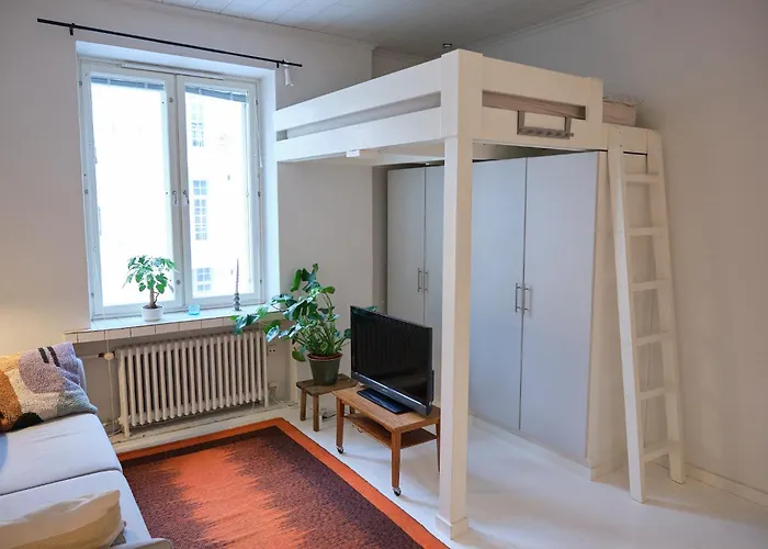 Apartment Cozy & Peaceful Kallio Near Everything Helsinki
