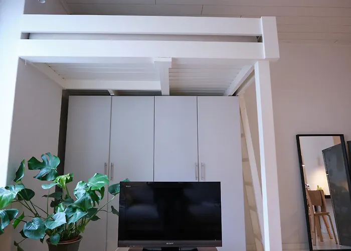 Apartment Cozy & Peaceful Kallio Near Everything Helsinki